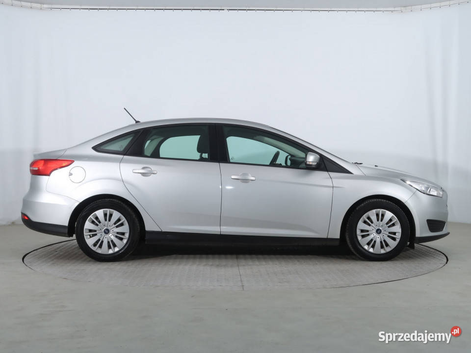 Ford Focus 16 i Rok produkcji 2017 Zabrze