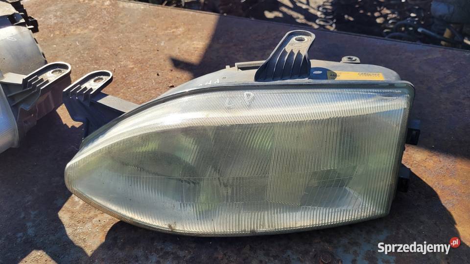 Lampy przednie Fiat Palio Łagów