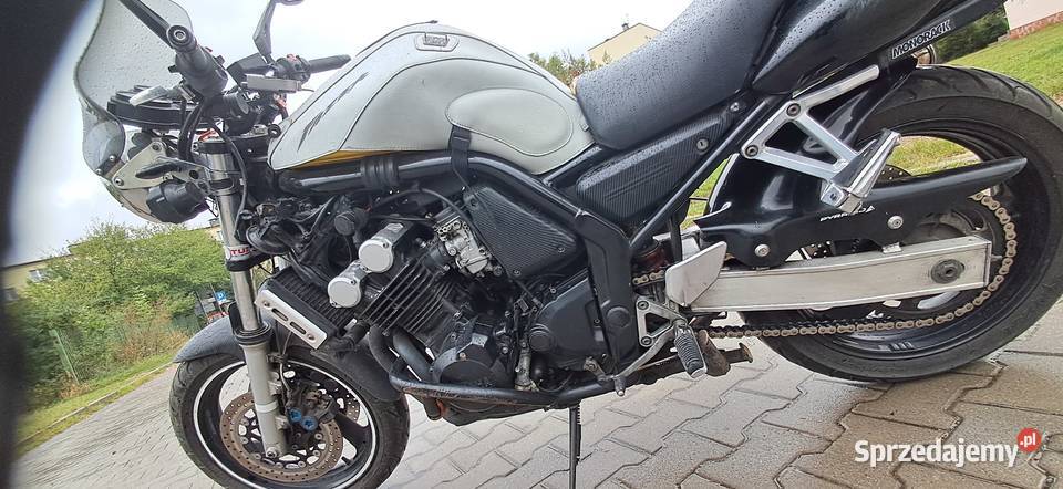 Fazer 2002r 6800zl0 Motoryzacja Kielce