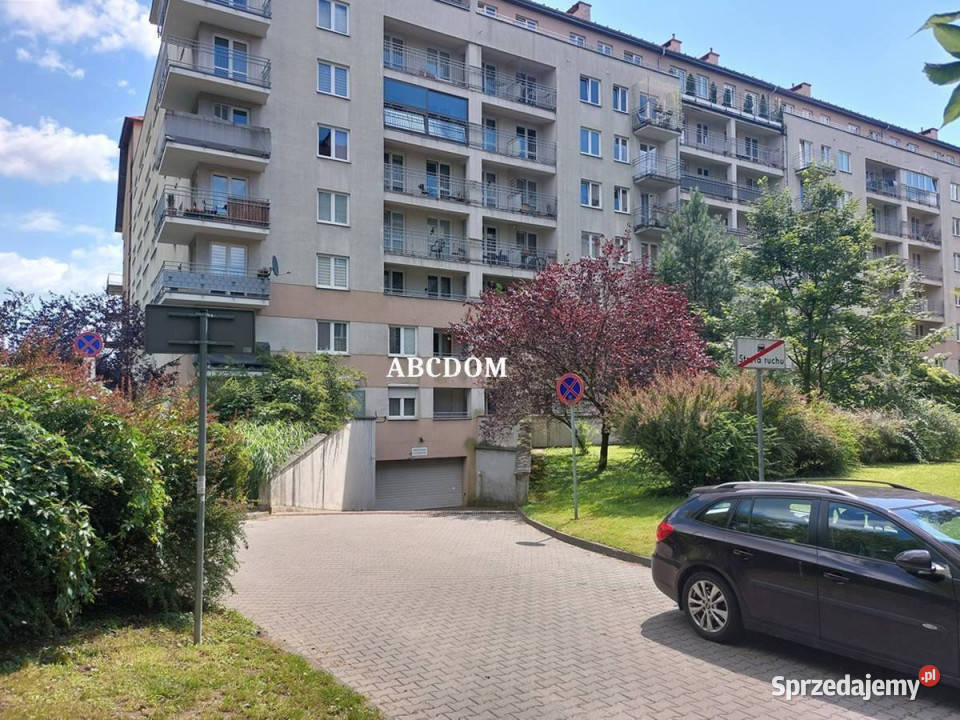 Żabiniec 2 pokoje 2 balkony garaż Kraków