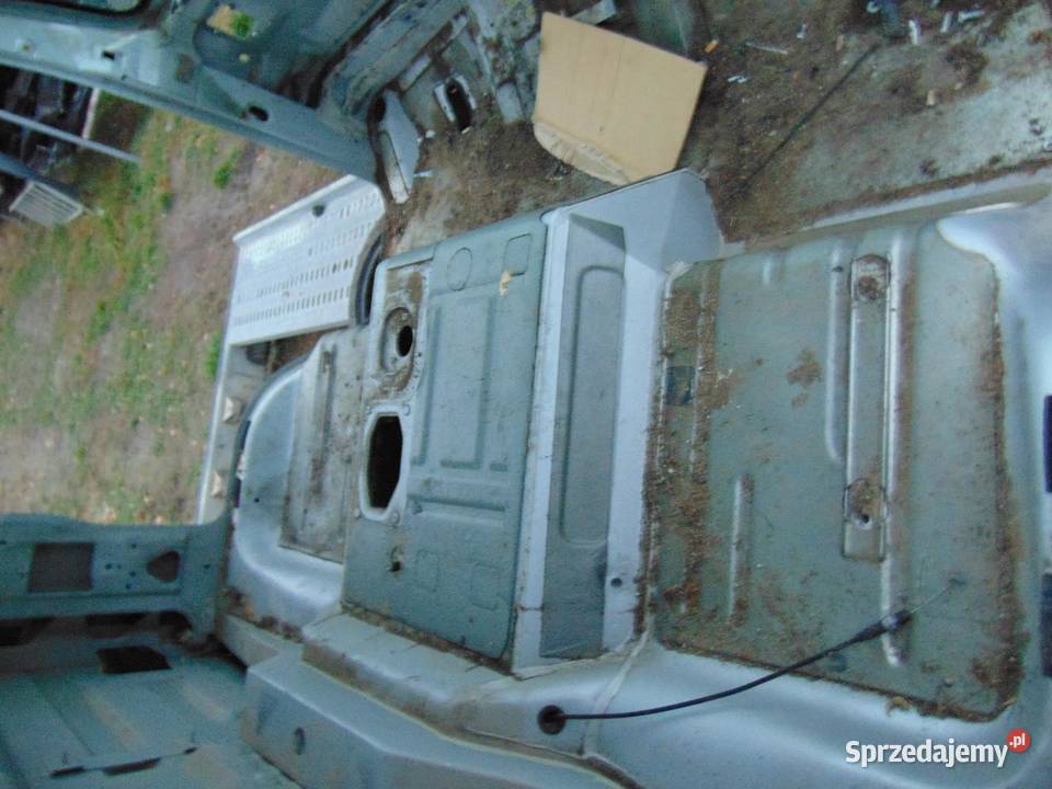 KABINA RAMA NISSAN ATLEON 0613