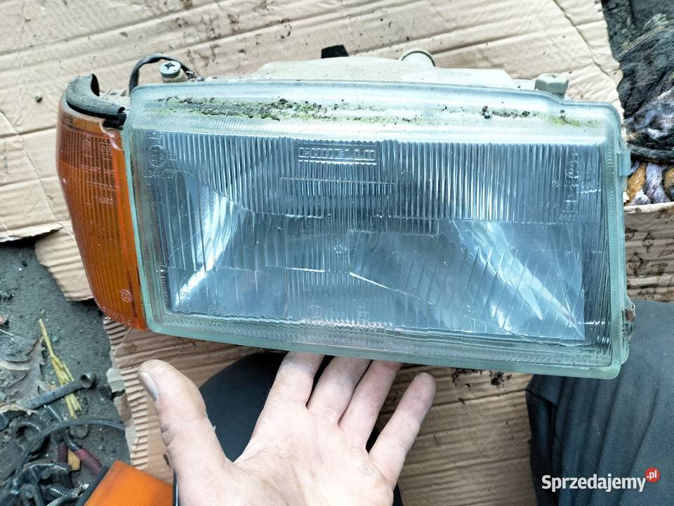 FIAT UNO KIERUNKOWSKAZ LAMPA PRAWA PRZEDNIA Kamień-Kolonia sprzedam