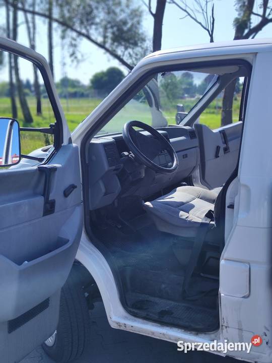 Volkswagen t4 24D Dokaskrzynia Zastawek
