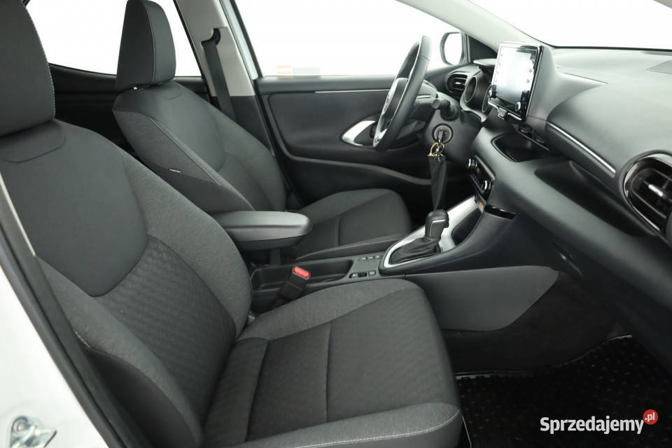 Toyota Yaris 15 VVTi Hybrid klimatyzacja mazowieckie
