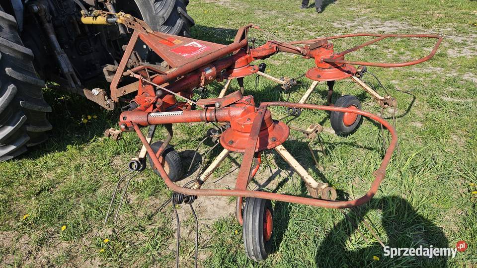 Przetrząsarka do siana fahr 4m 4 gwiazdy Brodnica