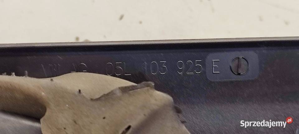 VW TIGUAN II OSŁONA SILNIKA GÓRNA 05L103925E