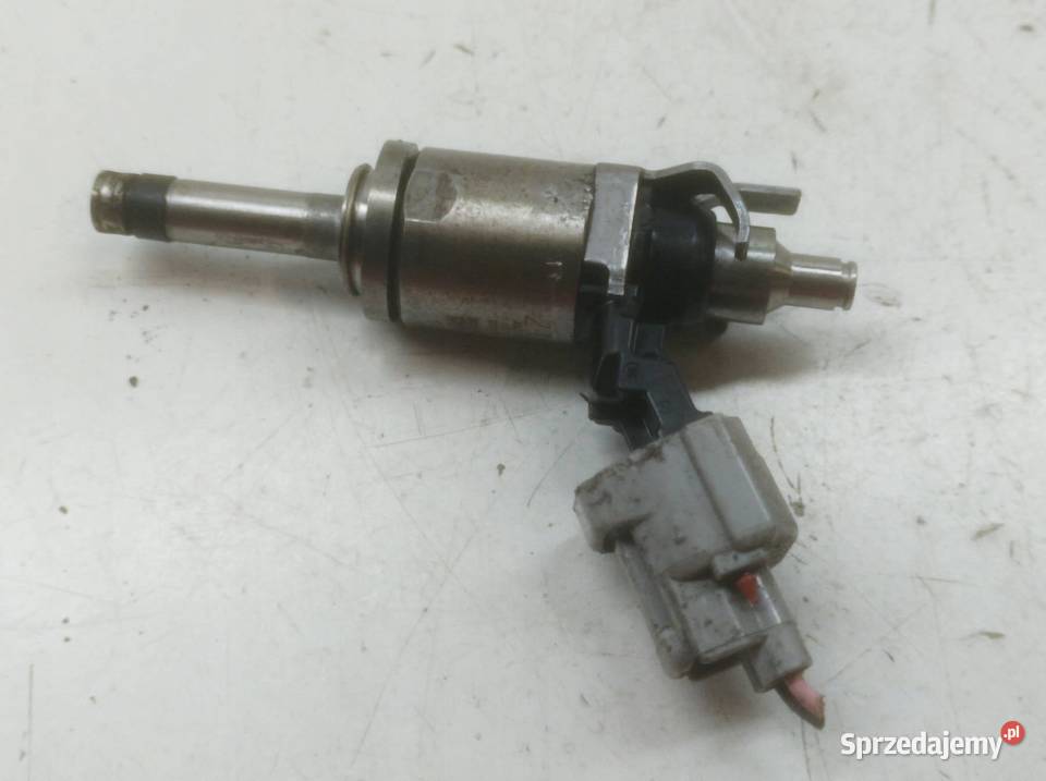 WTRYSKIWACZ 8201438013 12 TCE Renault Kadjar I Rok produkcji 2015