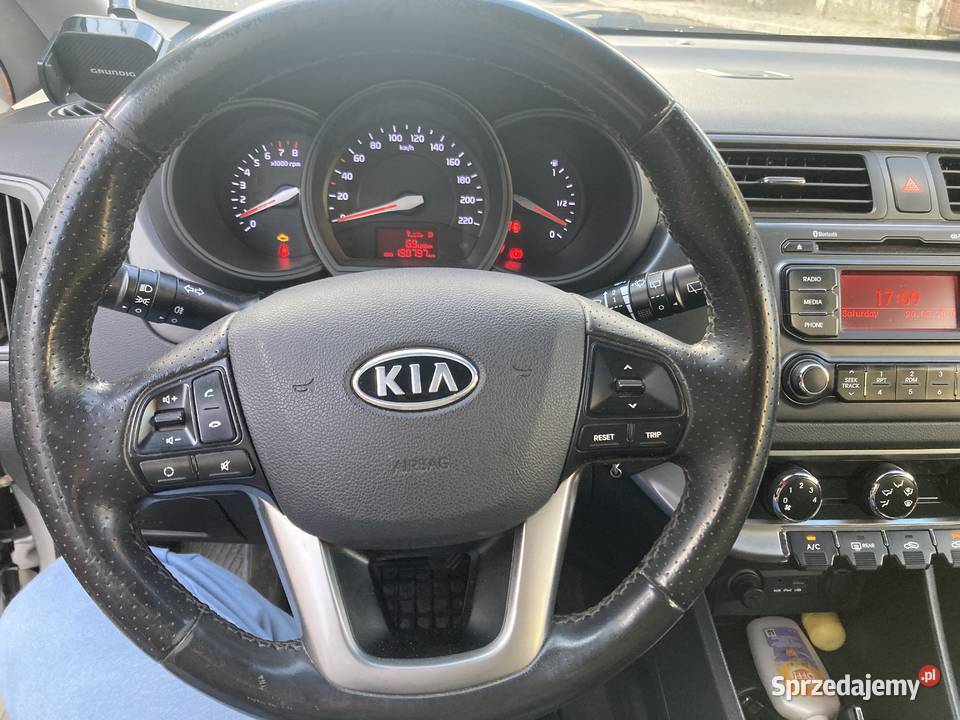 Kia Rio 2011r 12 benzyna klima