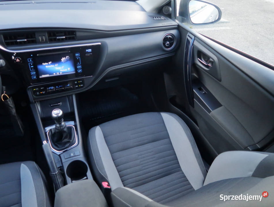 Toyota Auris 16 Valvematic 97KM Lublin