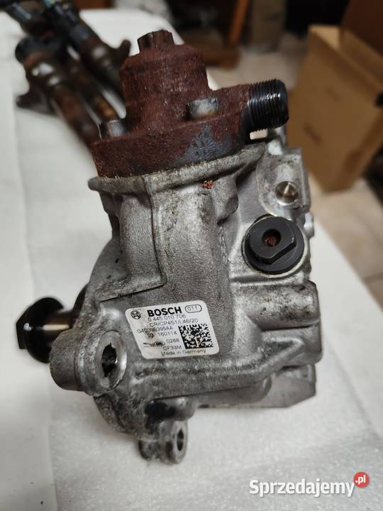 LAND RANGE ROVER POMPA WTRYSKOWA PALIWA 20 osobowe Mielec