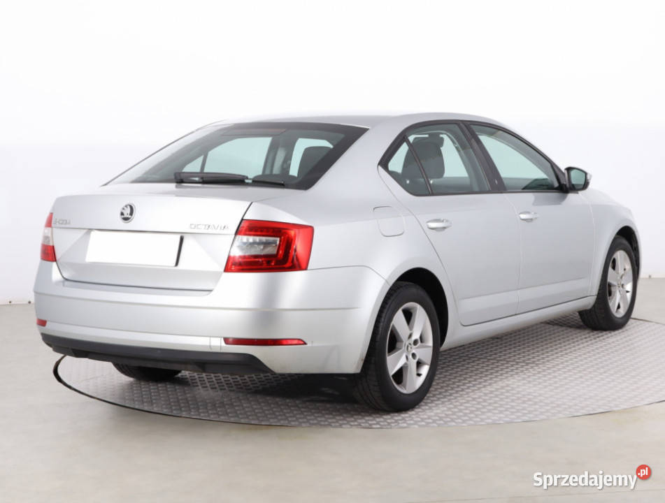 Skoda Octavia 10 TSI Piaseczno
