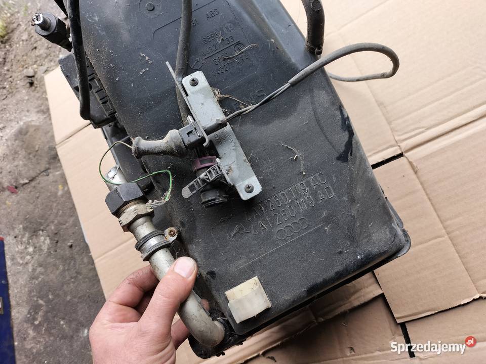 nagrzewnica obudowa nagrzewnicy klimy AUDI 100 lubelskie Kamień-Kolonia sprzedam