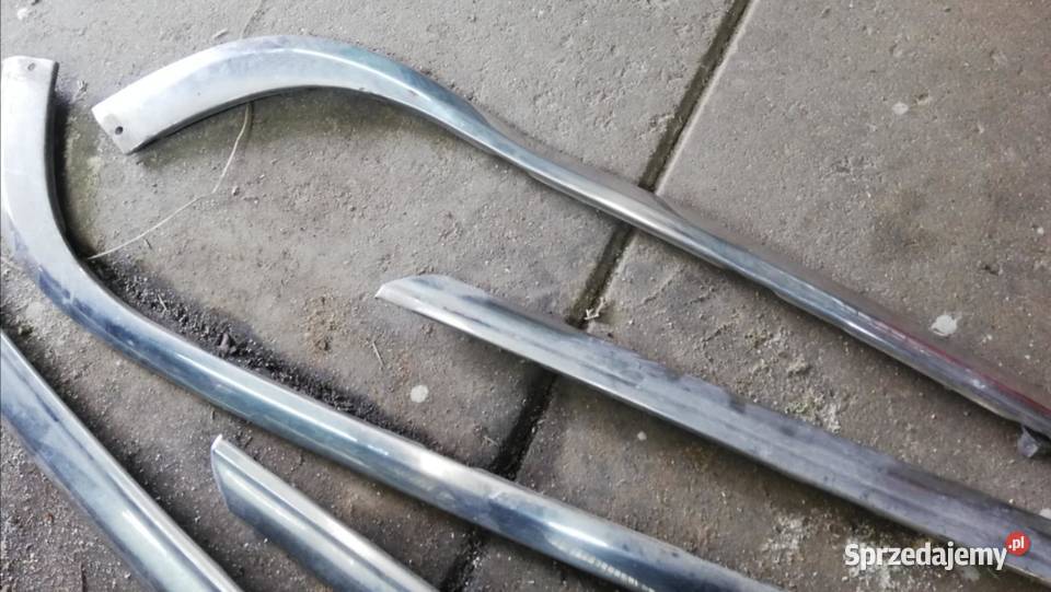 Audi 90 b3 chromowane listwy zderzaków przód i Zagórz sprzedam