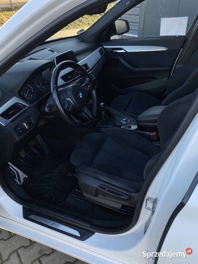 BMW X1 F48 benzyna Mpakiet Polski Salon wielkopolskie Poznań sprzedam