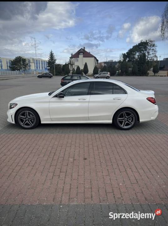 MercedesBenz Klasa C 300 T 4Matic 9GTRONIC AMG Warszawa