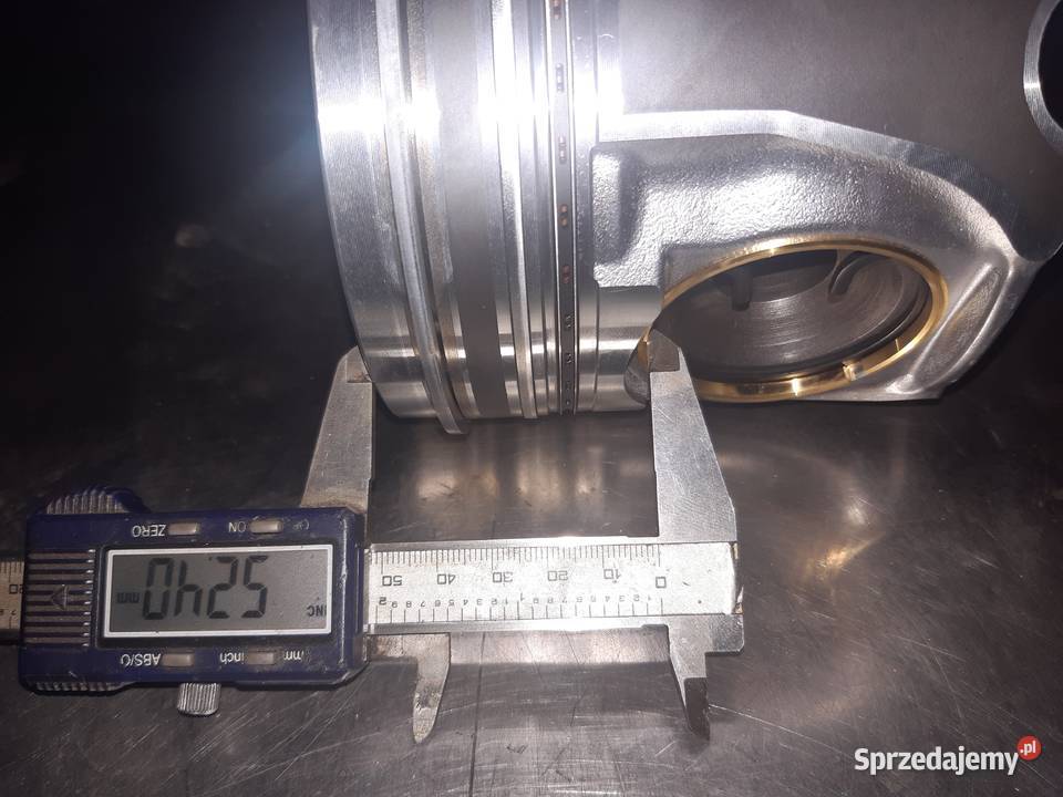 Tłok Mercedes Bell Demag Liebherr OM501 OM502LA śląskie Częstochowa
