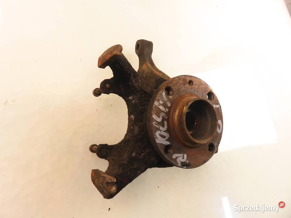 ZWROTNICA PIASTA PRZEDNIA LEWA VW GOLF II 16 D