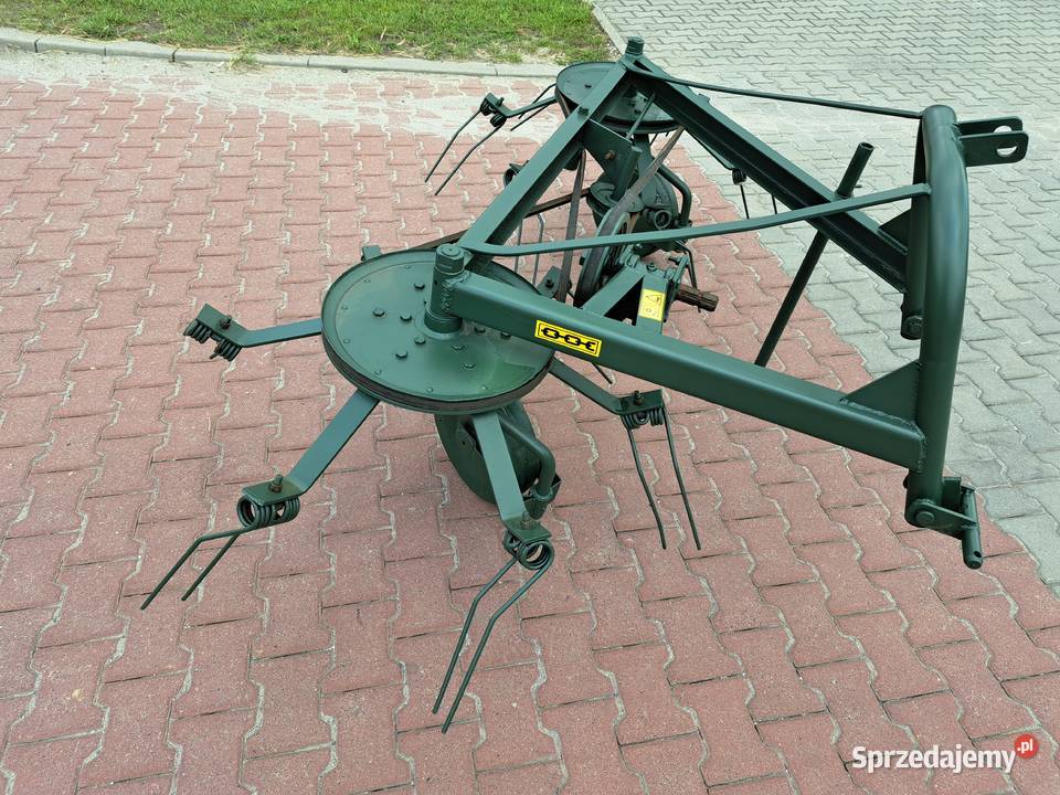 Przetrząsacz karuzelowy roztrząsacz Proszowice