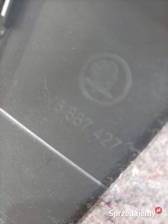 TAPICERKA BOCZEK BAGAŻNIKA LEWY TYŁ HB 6V6867427 Tapicerki samochodowe