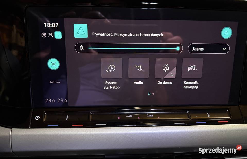 Volkswagen Golf 8 Mild Hybrid automat DSG ideał benzyna Sanka sprzedam