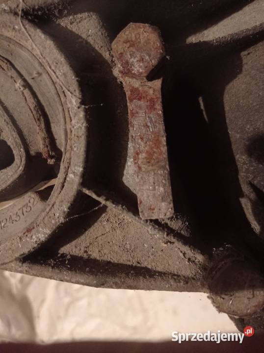 E30 dyfer 410 dyferencjał mała głowa otwarty osobowe Mońki