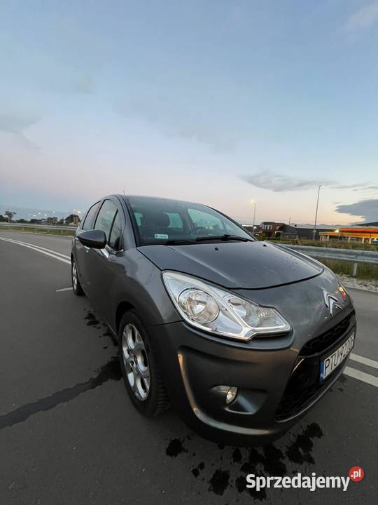 samochód Citron C3 z szybą panoramiczną manualna Przykona sprzedam