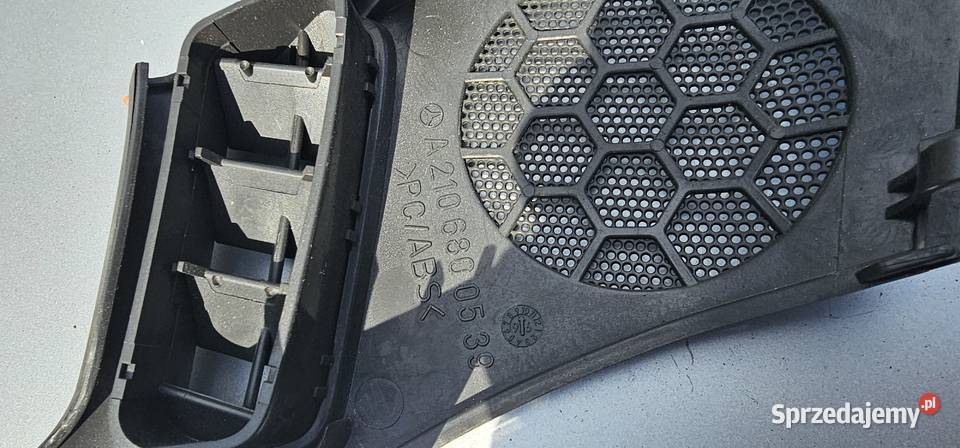 Osłona głosnika lewy przód mercedes w210 wielkopolskie Zbąszyń