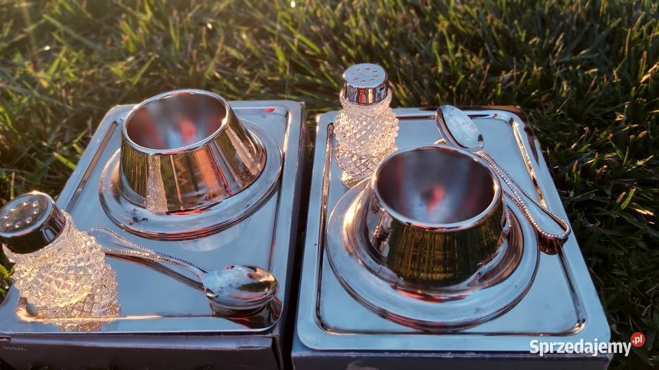 Zestaw Silver plated do jajej Wyry