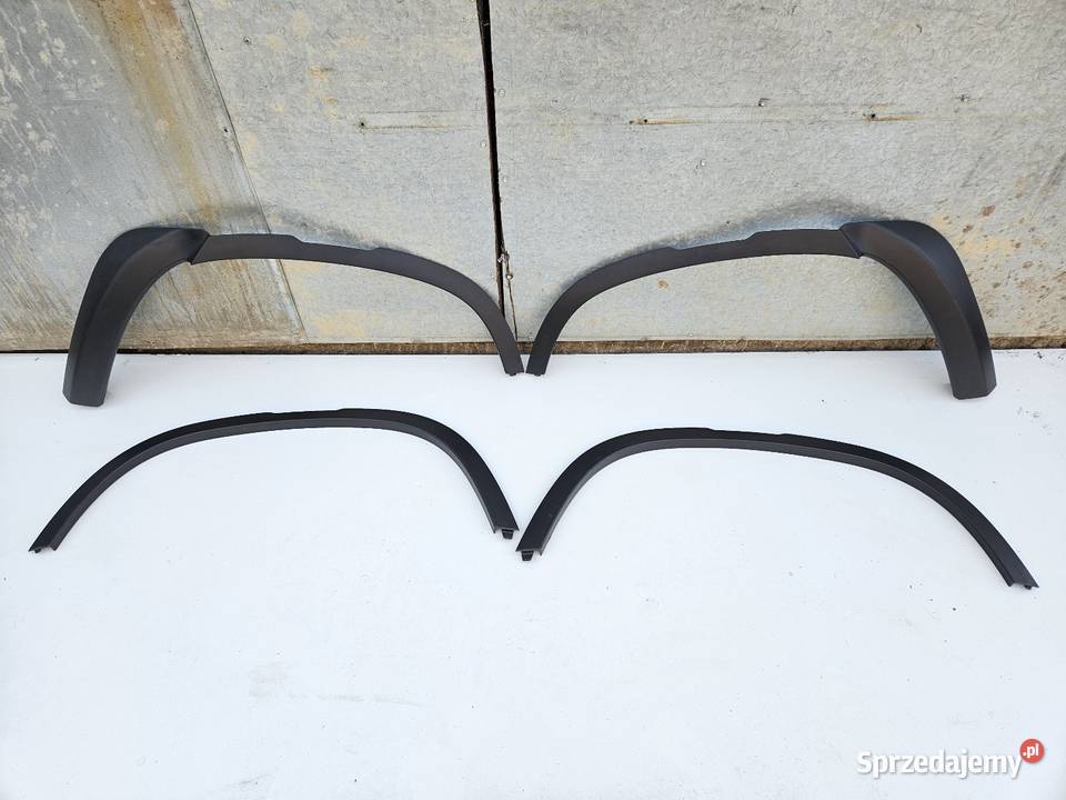 LAND ROVER DEFENDER L663 LISTWA BŁOTNIKA LEWA wielkopolskie Międzychód