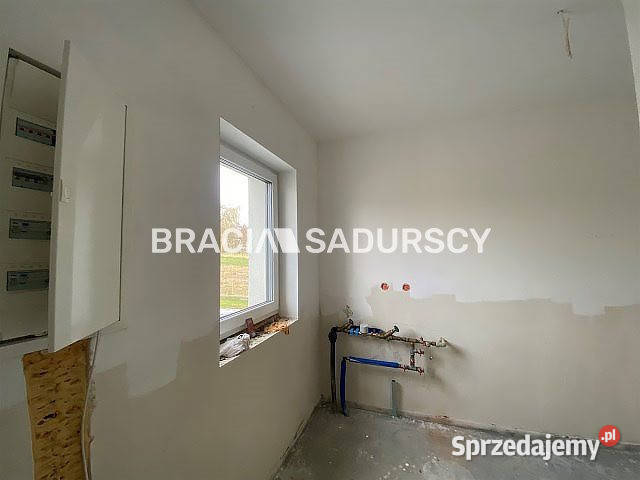 Dom wolnostojący 13145m2 Rączna 2 piętra małopolskie