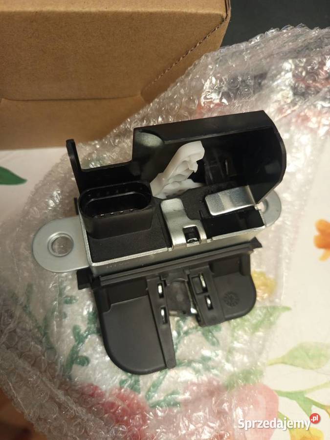 Zamek klapy bagażnika VW Olecko