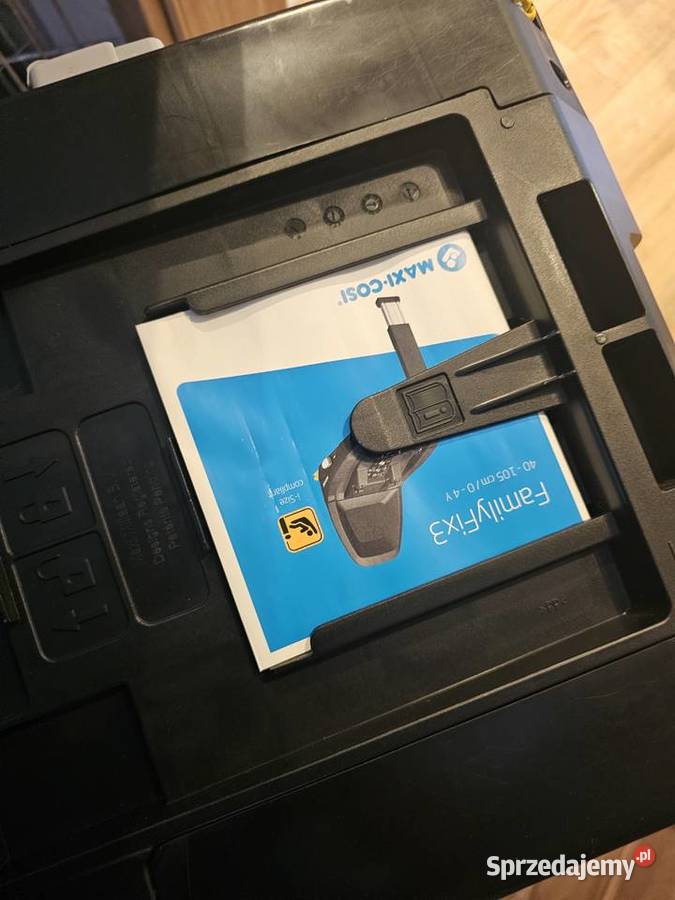 Fotelik samochodowy z baza MAXI COSI PEBBLE PRO Łódź