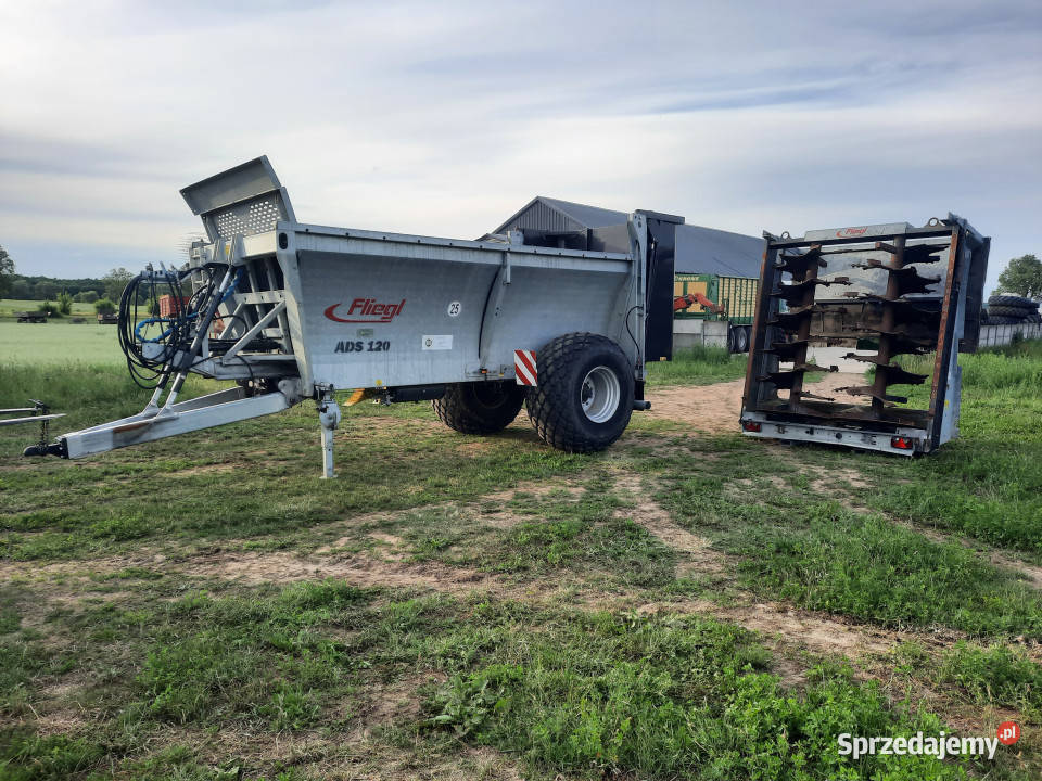 Rozrzutnik obornika przyczepa samowyładowcza Baliki