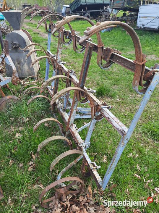 Kultywator 2 m do C330 Bucze sprzedam