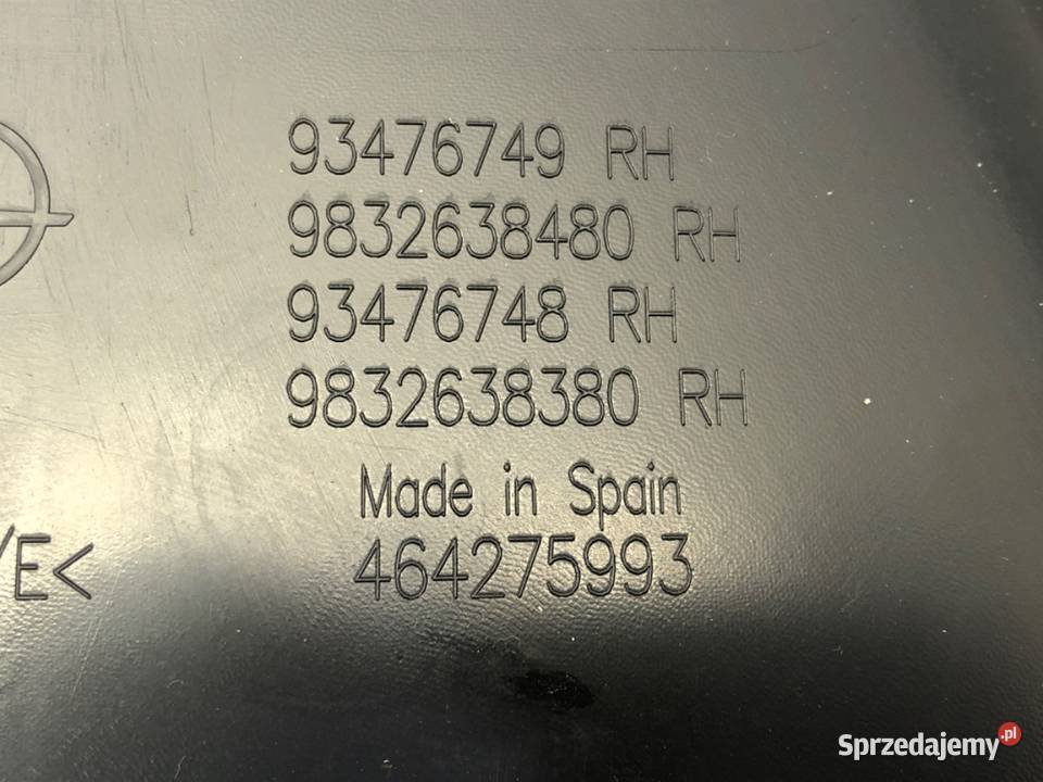 BOCZEK DRZWI PRAWY PRZÓD OPEL CORSA F Hatchback osobowe