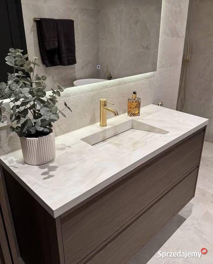 Umywalka z blatem odpływ liniowy szczelinowa na wymiar konglomerat łazienka