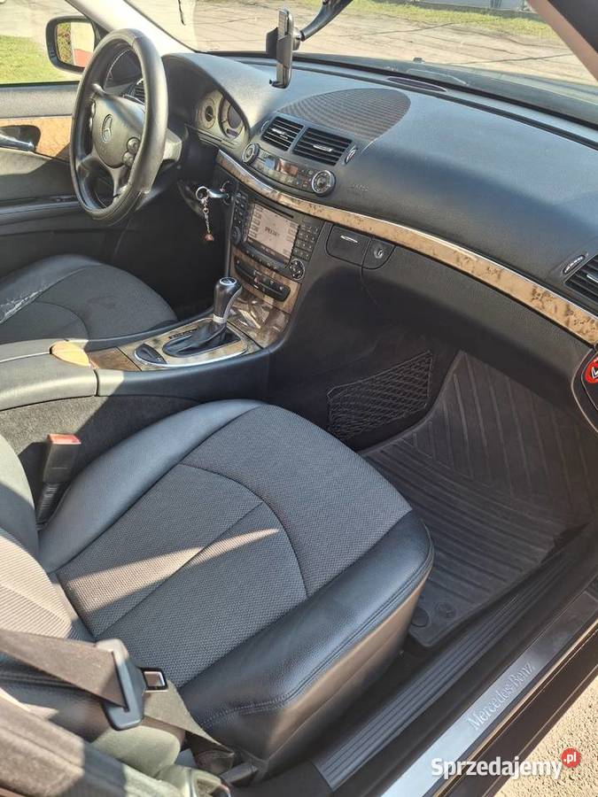 MercedesBenz e200 W211 z LPG Eklasa Wersja Bytom sprzedam