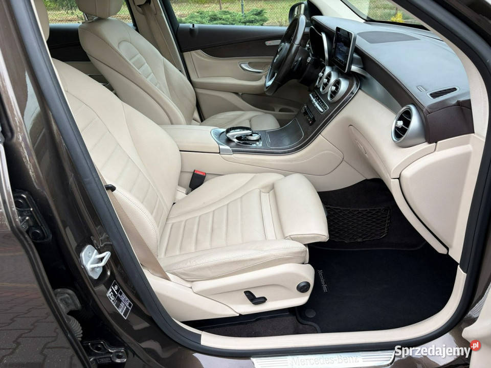 Mercedes GLC 250 Skóry Hak LEDy ILS Serwisowany Lipówki