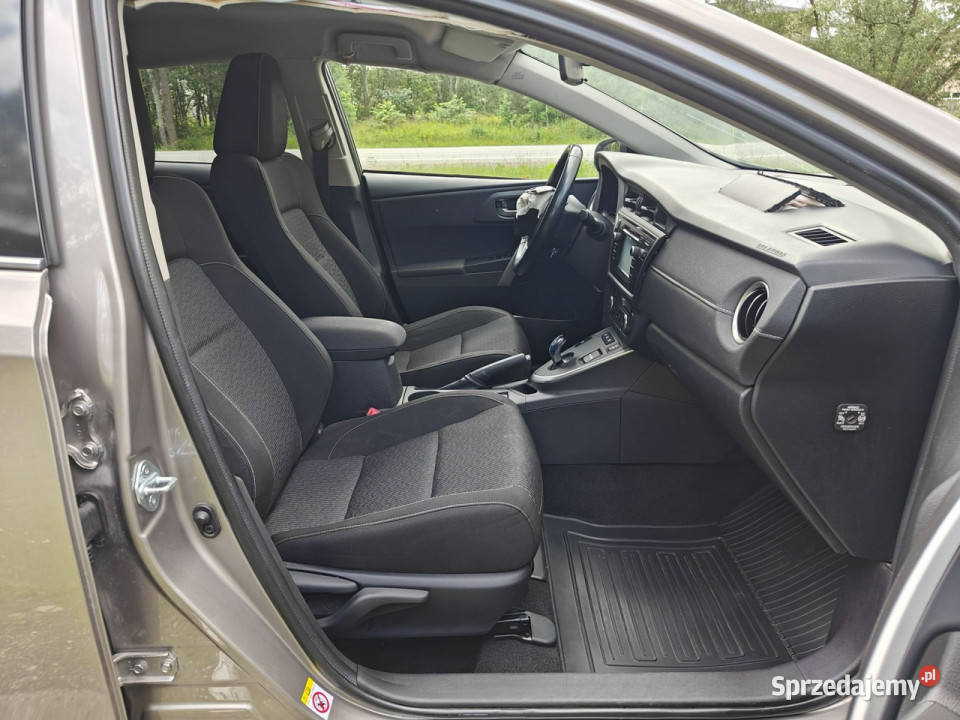 Toyota Auris II 2012 Karczew