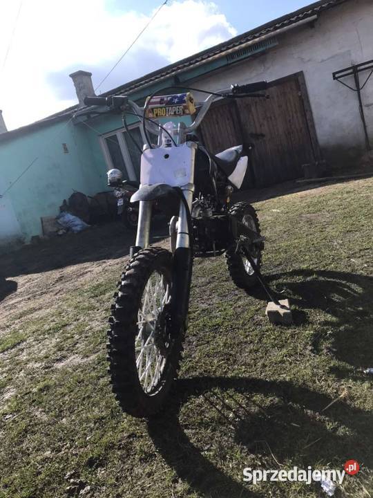 Cross 125 remoncie Rok produkcji 2015 mazowieckie Radom