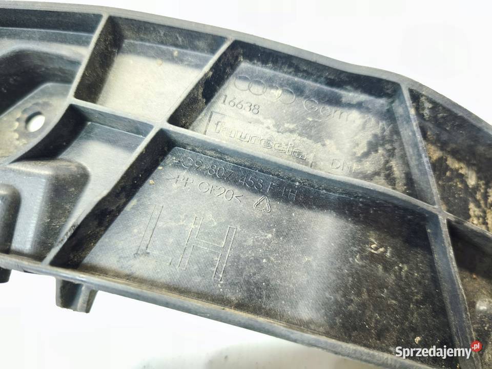 ŚLIZG MOCOWANIE ZDERZAKA LEWY TYŁ AUDI A6 C7 osobowe śląskie Przystajń