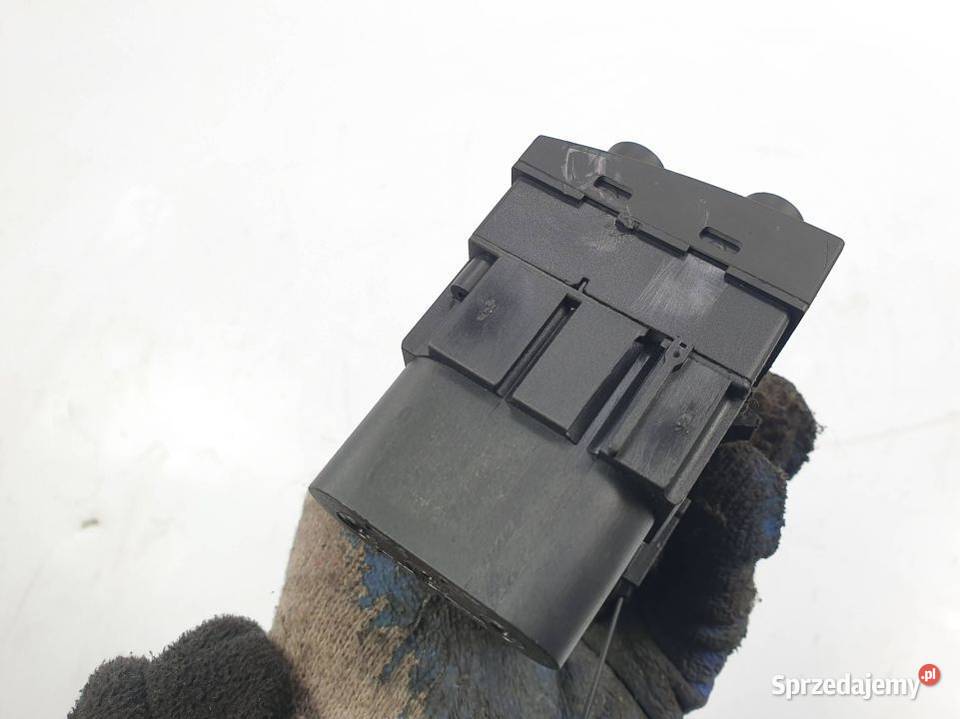 WŁĄCZNIK ŚWIATEŁ OPEL MERIVA A LIFT osobowe Lipno sprzedam