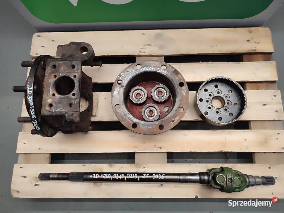 Zwolnica 110700 zwrotnica piasta półoś JOHN Wilkowo