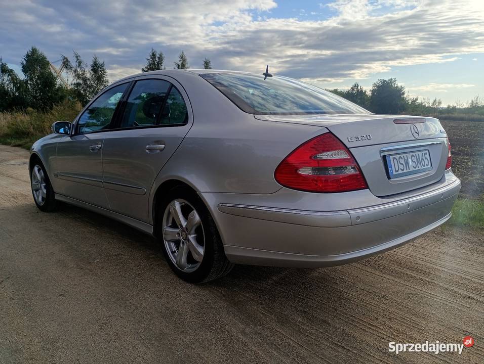 Mercedes w211 E320 4matic Airmatic benzyna Kostrza