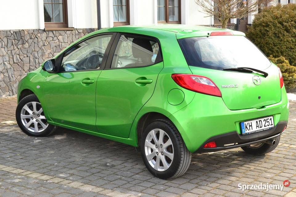 Mazda2 13B Sprowadzony opłacony super stan sprowadzony świętokrzyskie Nowa Słupia