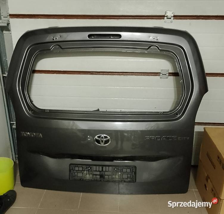 Tylna klapa bagażnika igła toyota proace city Rzeszów