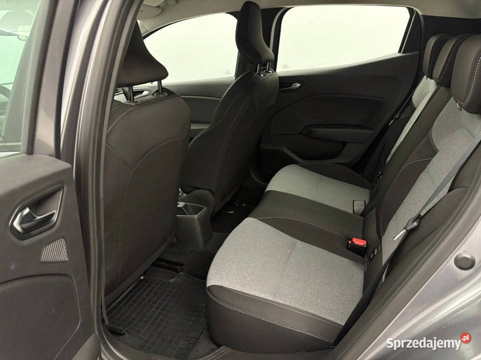 Renault Clio 2025r Faktura 23 Salon