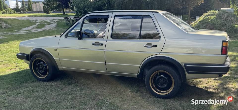 VW Jetta GL 1986 19 TD AAZ Zdrowa Blacha Brązowy diesel Świecie sprzedam
