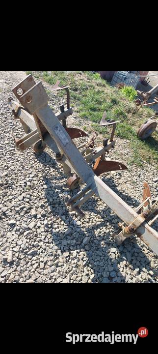 Obsypnik pielnik 3rzedowy nieuszkodzony