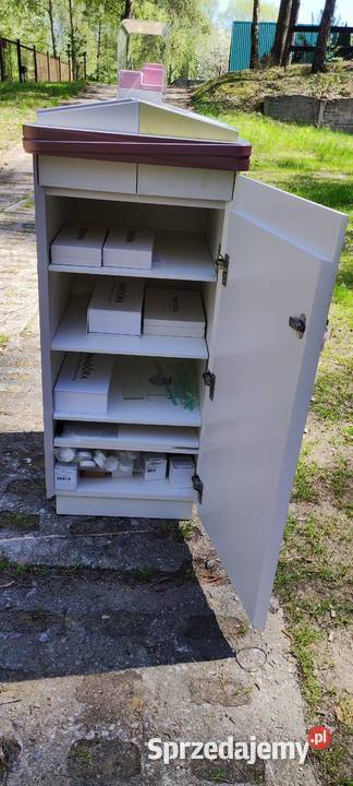 Ekspozytor marki PANDORA na biżuterię Warszawa